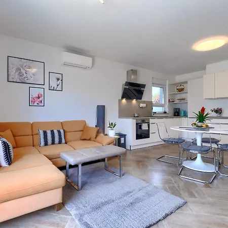 Eja By Interhome Semesterbostad *