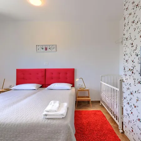 Eja By Interhome Semesterbostad