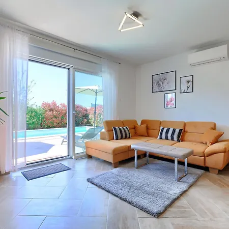 Eja By Interhome Semesterbostad *