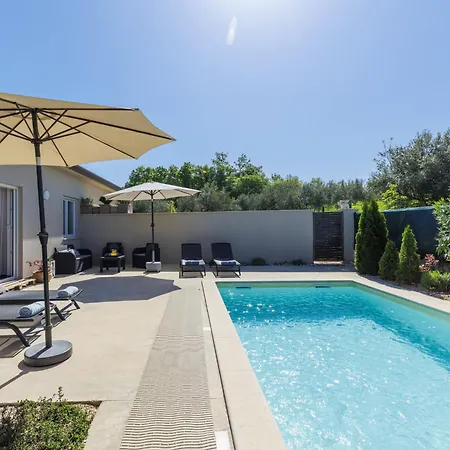 Vakantiehuis Eja By Interhome Kaštel