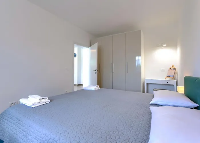 Holiday home Eja By Interhome *